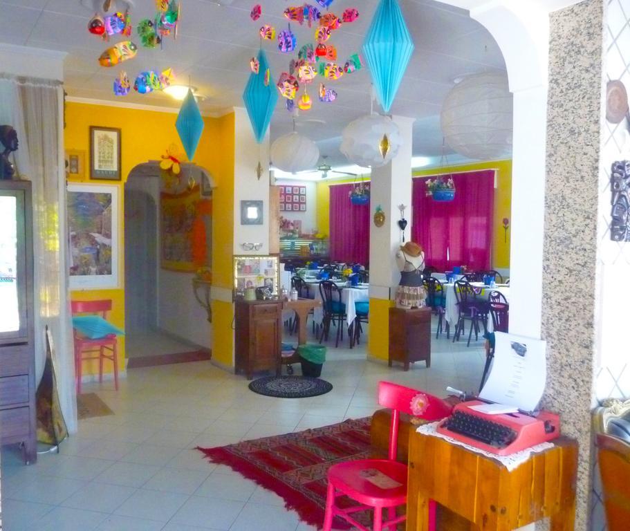 Riccione Beach Hotel - Enjoy Your Summer -Beach Village Incluso ภายนอก รูปภาพ